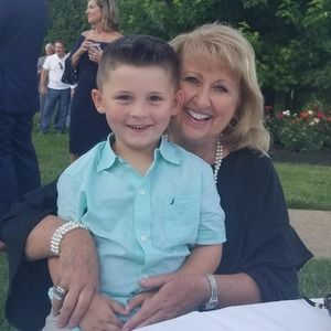 Meet your Posher, Denise